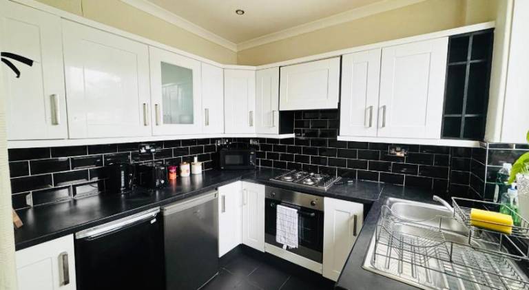 Apartment with 2 rooms for 6 persons — photo 2