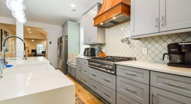 Vacation home | Pets are welcome in Decatur, GA