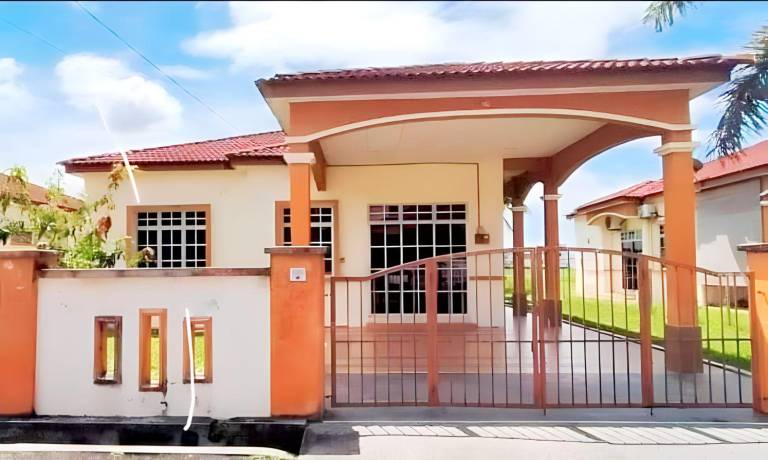 3223 m&sup2; Bungalow