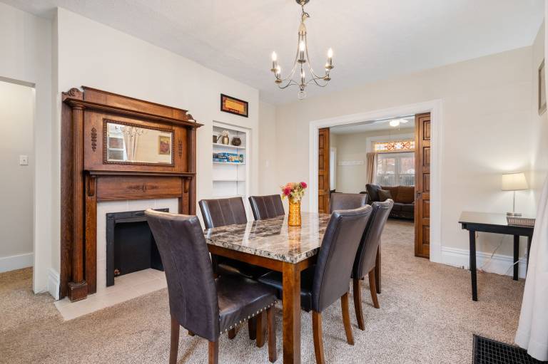 Apartment East Oakmont