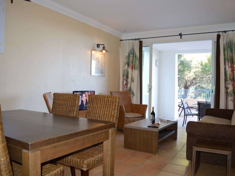 Rental apartment with pool — photo 5