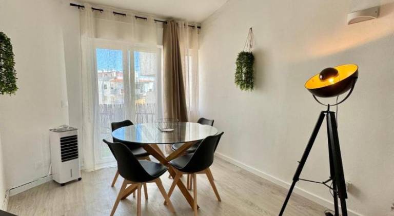 Apartment with 1 room for 4 persons in Lagos