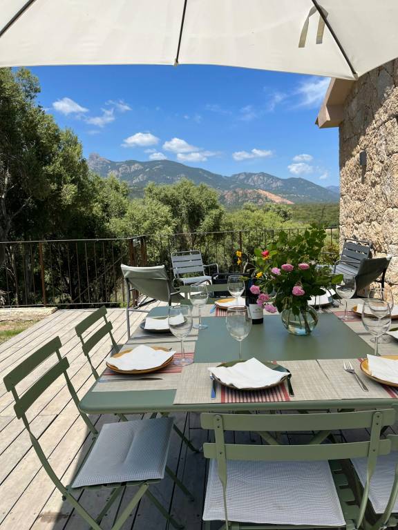 Child-friendly house with yard, private pool & patio | Suitable for remote work | Pets allowed — photo 4