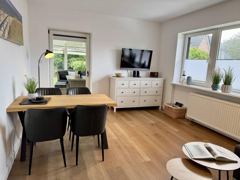 Gemütliche 3-Zimmer Wohnung in Westerland für 4 Pers., WLAN, Haustiere erlaubt. — photo 2