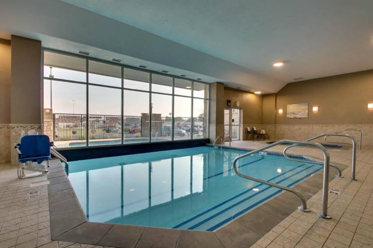 Drury Inn & Suites Findlay — photo 4