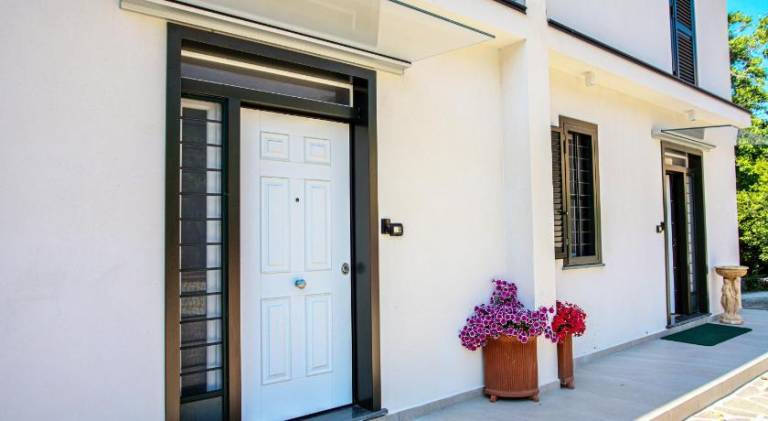 Rental apartment with garden, jacuzzi & patio | Good for workation — photo 5