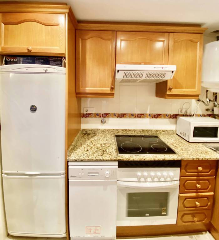 Family-oriented nice holiday apartment with hot tub, pool & garden | Next to the beach | Pets are welcome — photo 5