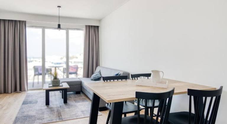 Serviced apartment with 3 rooms for 6 persons — photo 4