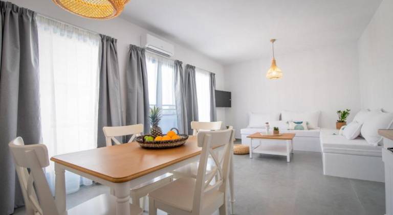 Villa with hot tub | Dogs allowed in Naxos