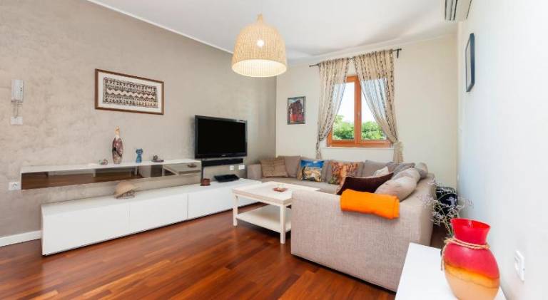 Holiday apartment with 2 rooms for 4 persons in Rovinj