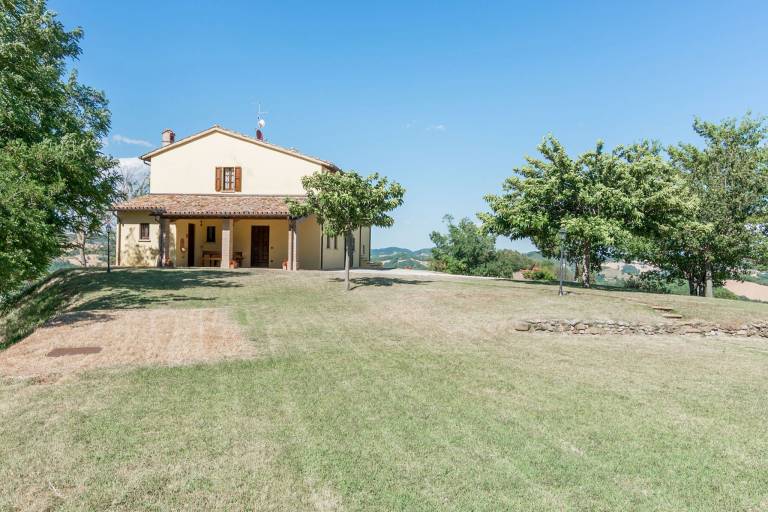 House Urbania