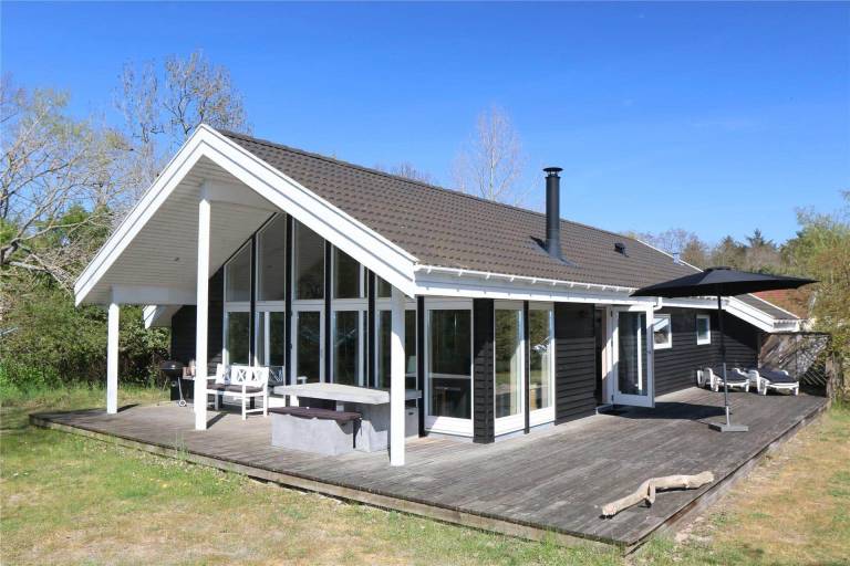 Feriehus  Aakirkeby