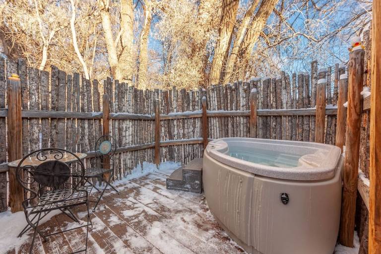 Bed and Breakfast in Taos from 104 HomeToGo