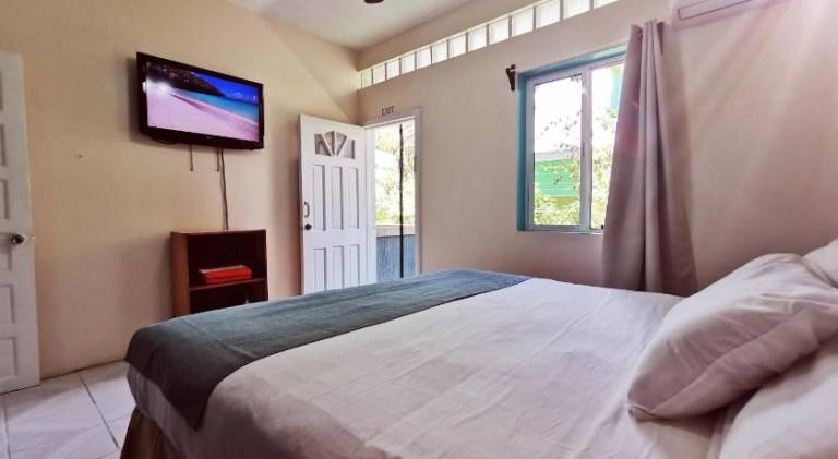 BELIZE TROPICAL DREAM VILLAS in San Pedro