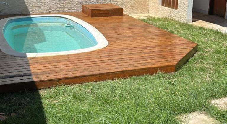 House with pool — photo 5