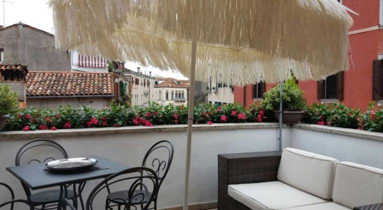 Lovely holiday apartment with terrace | Close to Rialto Bridge | Perfect for remote work | Dogs allowed — photo 5