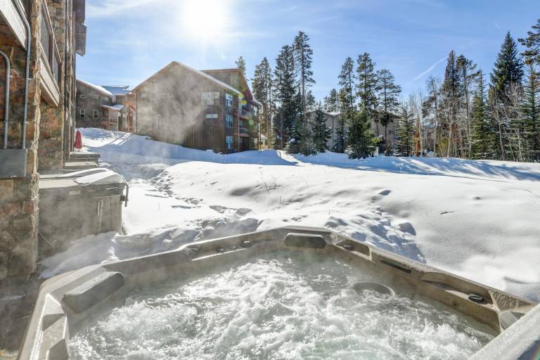 Mountain Chalet 117 I Private Hot Tub I Great Views I Discounted Attractions — photo 5