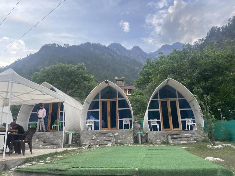 Wonderful tent with patio & yard | Pet-friendly — photo 3