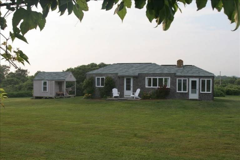 House Little Compton