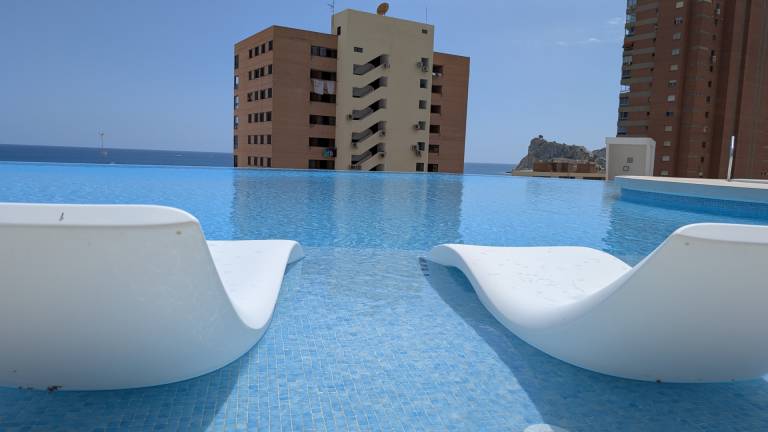 Child-friendly lovely holiday apartment with sauna, patio & jacuzzi | Mountain view | Next to the beach | Pets are welcome — photo 3