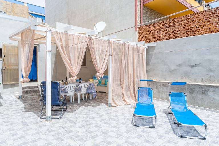 Apartment 'Belvedere Sea View' with Sea View, Wi-Fi and Air Conditioning — photo 2
