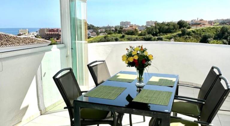 Lovely rental apartment with pool | Dogs allowed in Torremolinos