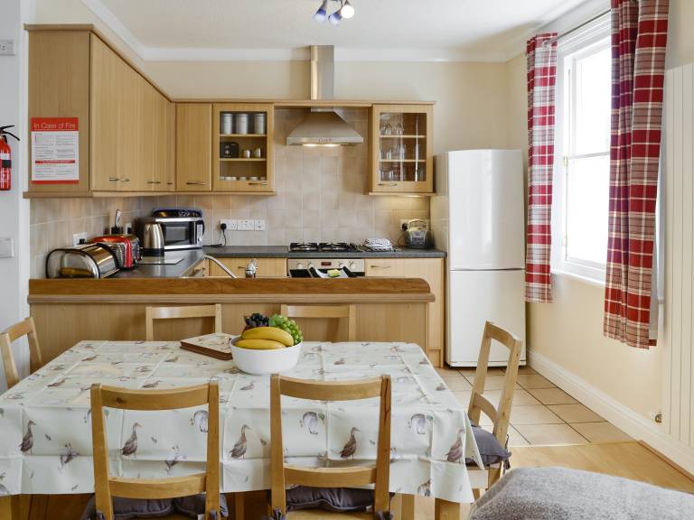 Cottage with 3 rooms for 6 persons — photo 4