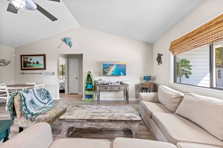 Children-friendly charming house with yard & grill | Beach nearby | Pets allowed — photo 4