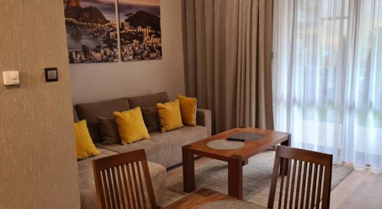 Holiday apartment with 2 rooms for 6 persons — photo 2