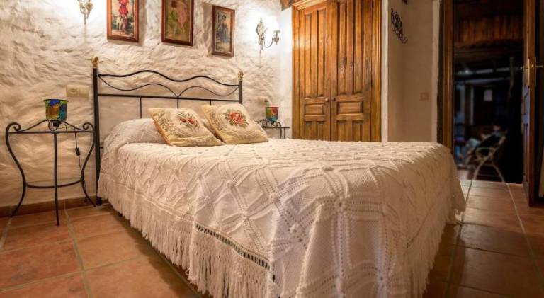 Holiday apartment with 2 rooms for 4 persons — photo 2
