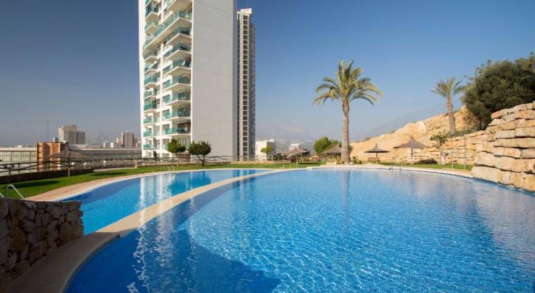 Rental apartment with private pool & terrace — photo 2