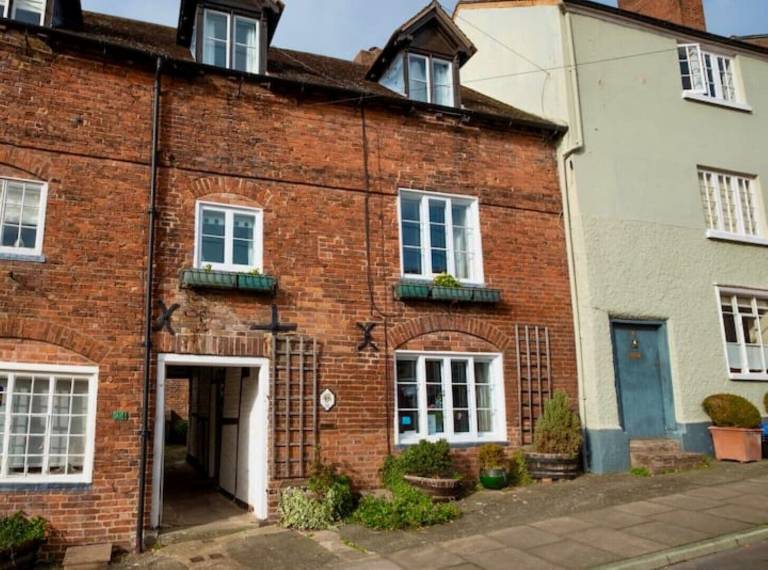 House Ludlow