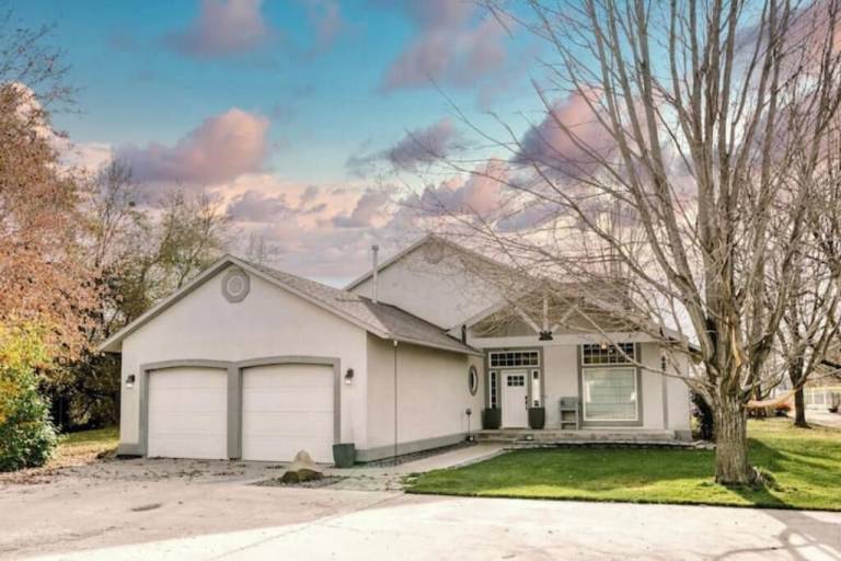 House  Nampa