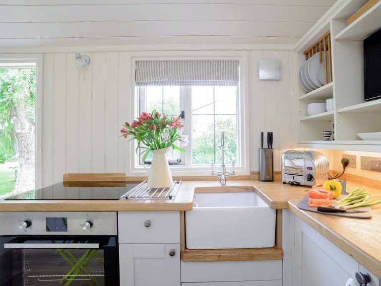 Cottage  Burton Overy