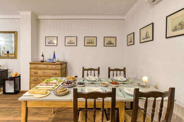 Fully equipped holiday apartment with terrace & fast internet | City view | Close to the beach | Perfect for remote work | Pets are welcome — photo 5