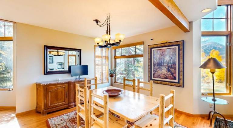Fully equipped spacious vacation home with jacuzzi, patio & barbeque | Good for workation | Pets allowed — photo 4