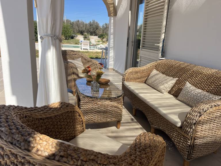 Fully equipped villa with private pool, terrace & yard | Pets allowed — photo 4