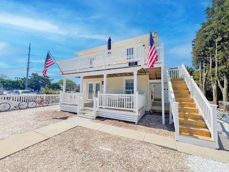 House Avalon