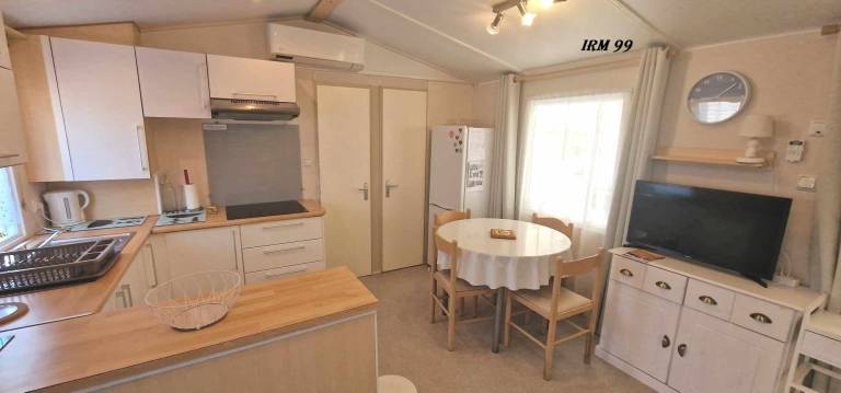 Wonderful camping with yard, BBQ & pool | River view | Pets allowed — photo 5