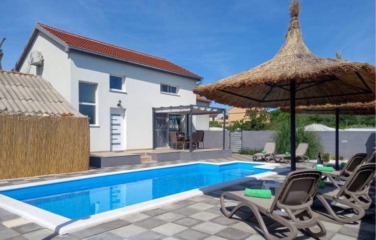 Ferienhaus mit Hund in Donje Raštane, Kroatien für max. 6 Personen