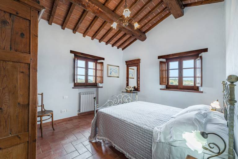 Fully equipped villa with yard, barbeque & private pool | Suitable for remote work | Pets allowed — photo 3