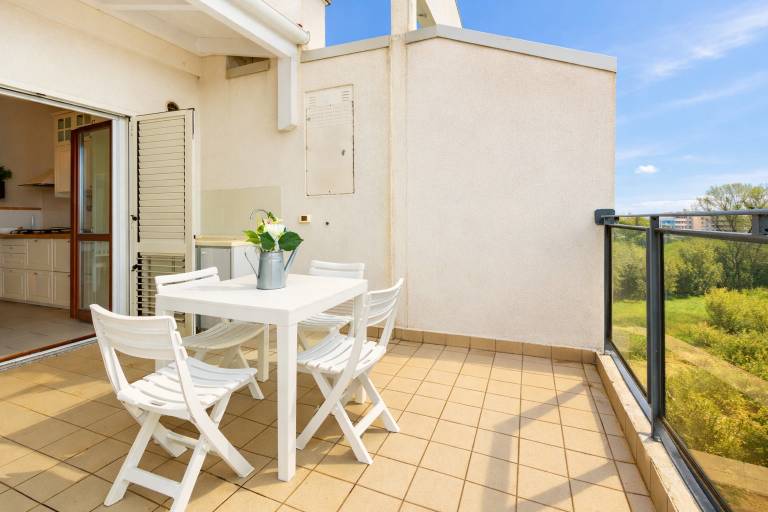 Holiday apartment with 2 rooms for 4 persons — photo 2