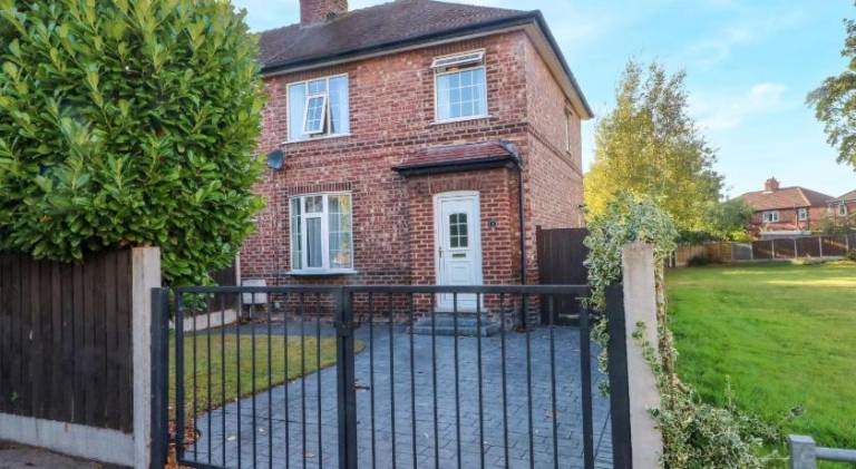 130 m&sup2; Ferienhaus