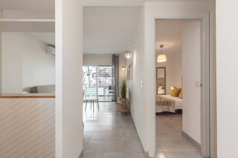 Apartamento 100m Playa · Parking · AA/CC · Piscina · RUISEÑORES — photo 5