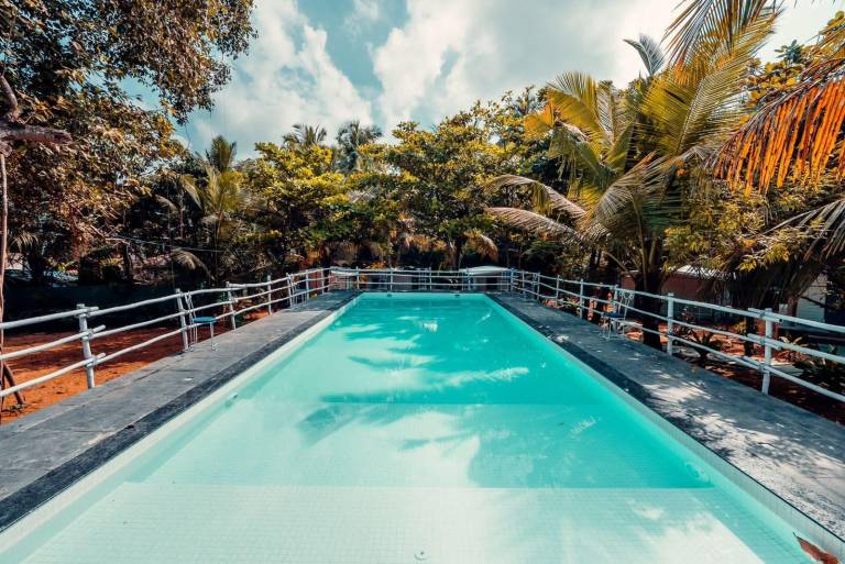 Moana Beach Resort — photo 4