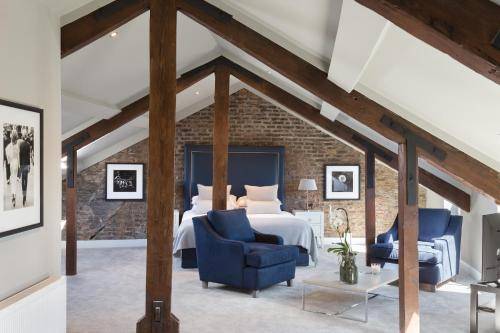 Bed & Breakfast  Town-Plots