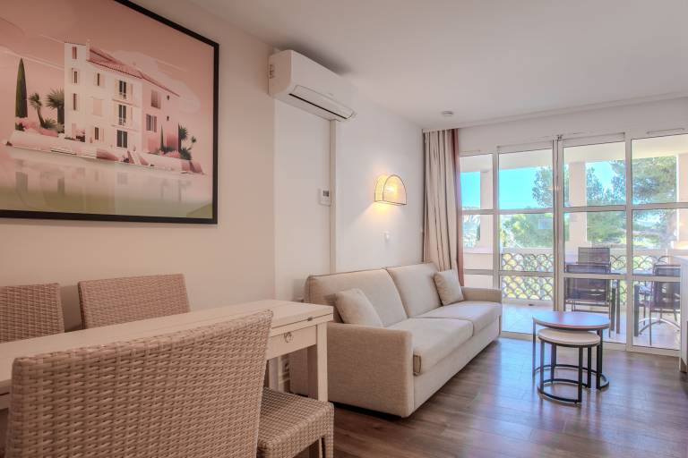 Studio Apartment 'Cap Esterel' with Mountain View, Shared Pool and Air Conditioning — photo 4