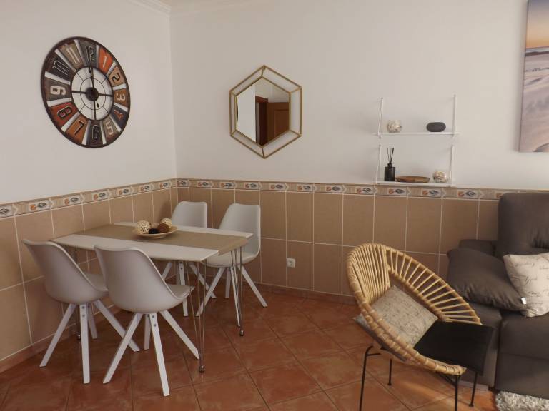 Rental apartment with terrace, pool & barbeque | Pets are welcome — photo 5