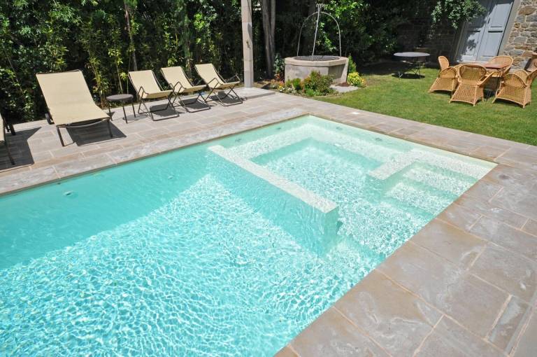 Villa with garden, barbecue & private pool — photo 4