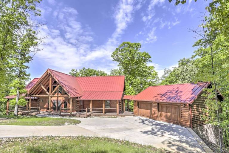 Cabin  Eureka Springs